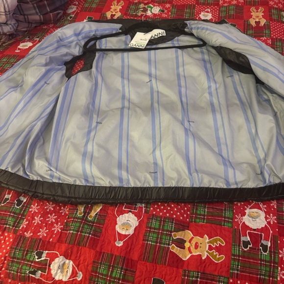 Ganni Shiny Black Puffer Vest - Picture 7 of 10